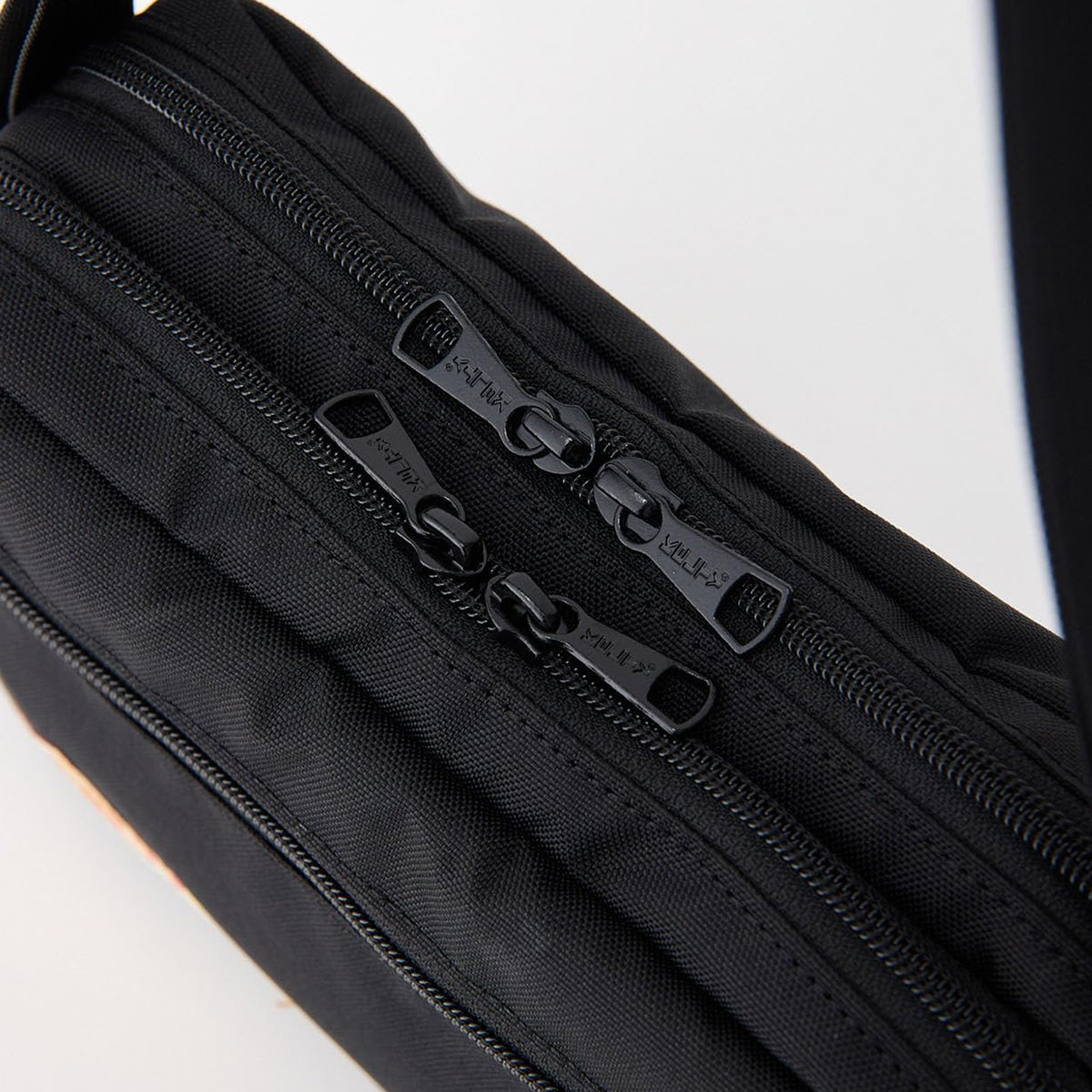 ケルティ ショルダーバッグ KELTY サコッシュ ES RECTANGLE ZIP SHOULDER S