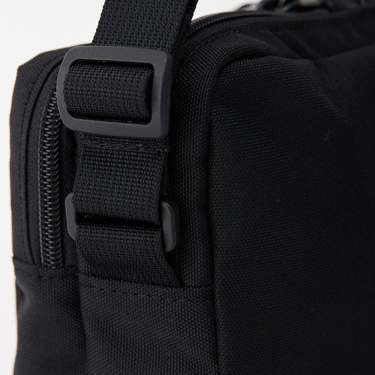 ケルティ ショルダーバッグ KELTY サコッシュ ES RECTANGLE ZIP SHOULDER S